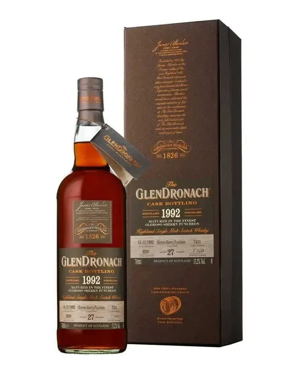 Glendronach 27 YO 1992 Oloroso Sherry Puncheon (Przebarwienie Na Kartoniku)